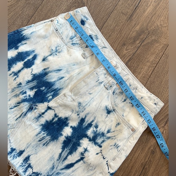 Madewell Women’s Tie-dye A-Line Jean Skirt. - Picture 9 of 11